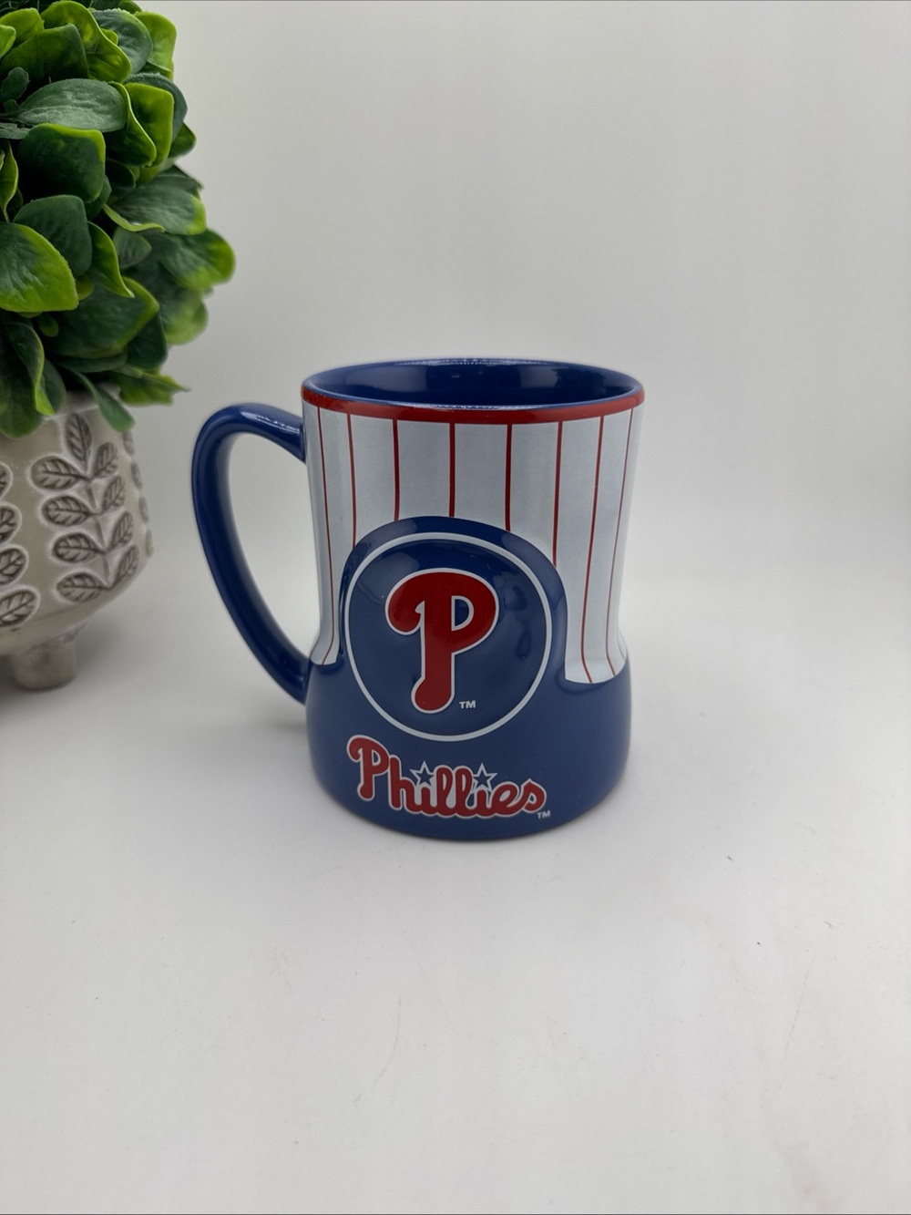 Philadelphia Phillies 18oz Mug Boellter Brands Official MLB